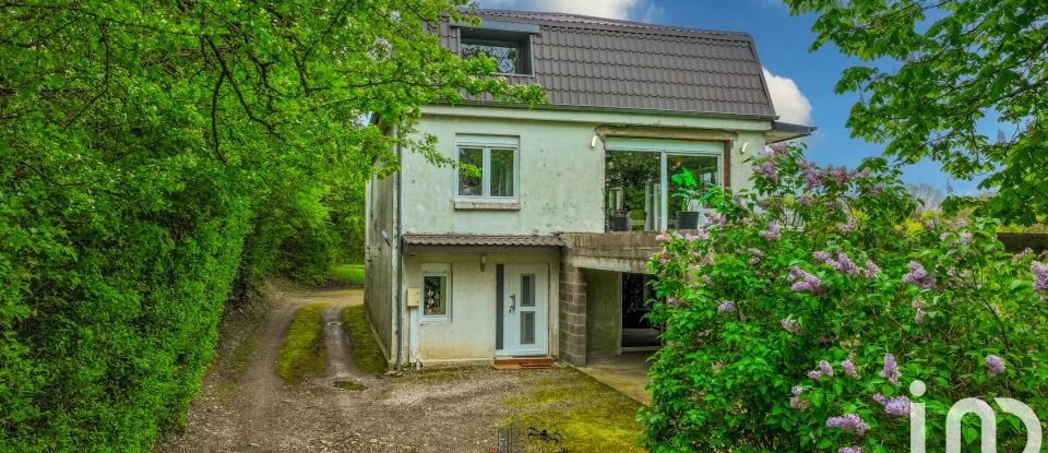 Country house 7 rooms of 222 m² in Bambiderstroff (57690)