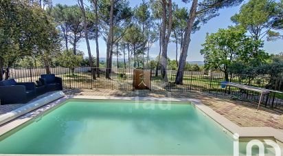 House 6 rooms of 135 m² in Mérindol (84360)