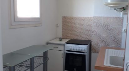 Appartement 3 pièces de 49 m² à La Rochelle (17000)