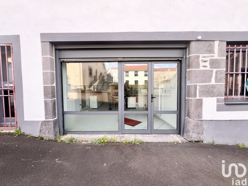 Business premises of 63 m² in Clermont-Ferrand (63000)