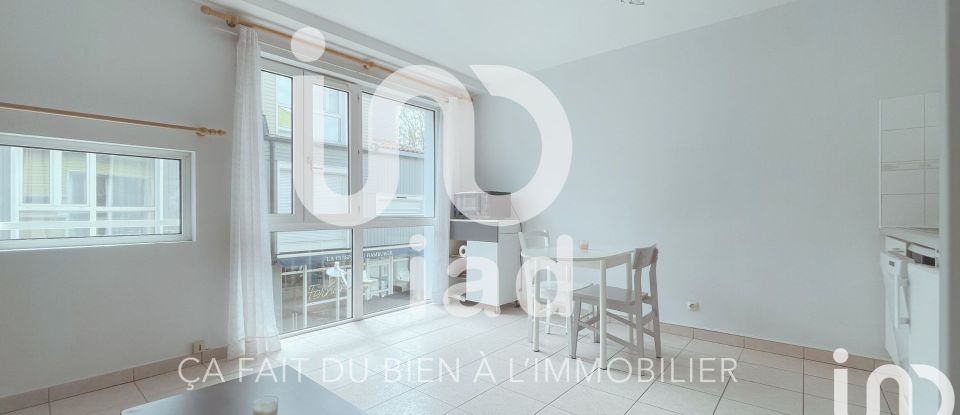 Appartement 1 pièce de 27 m² à La Rochelle (17000)