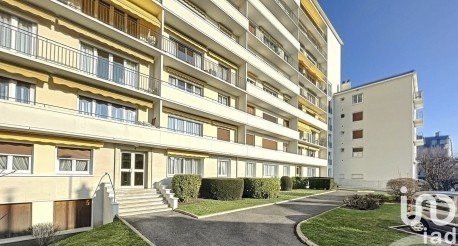 Vente Appartement 75m² 3 Pièces à Troyes (10000) - Iad France