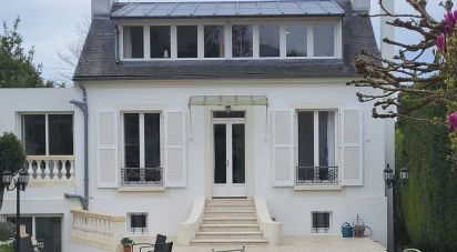 House 7 rooms of 163 m² in Brunoy (91800)