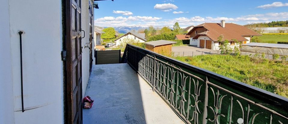 Apartment 4 rooms of 84 m² in Annecy (74000)