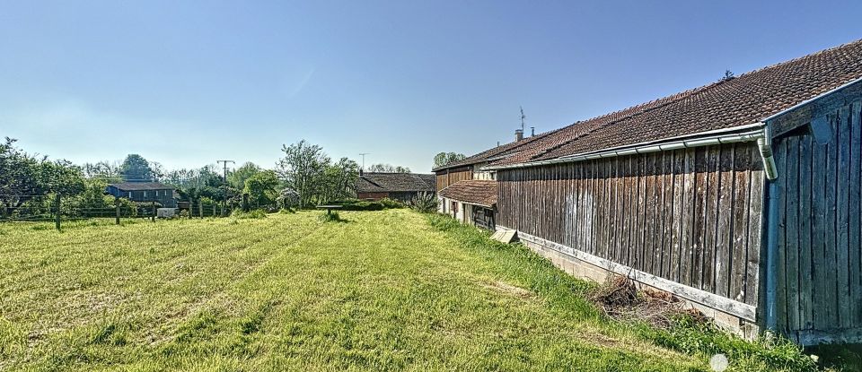 Maison de village 7 pièces de 171 m² à Éclaires (51800)