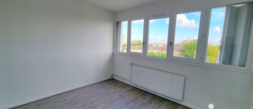 Apartment 2 rooms of 49 m² in Villemomble (93250)