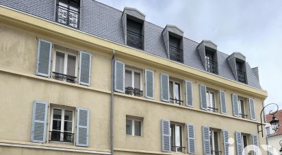 Apartment 3 rooms of 42 m² in Puteaux (92800)