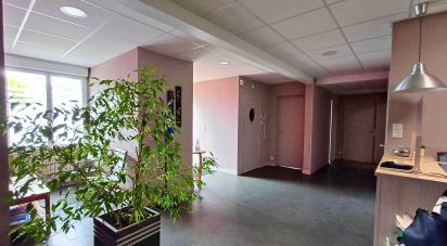 Commercial walls of 180 m² in Pleumeur-Bodou (22560)