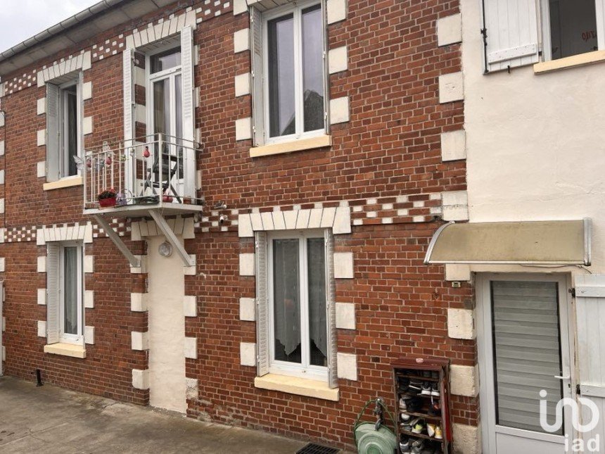 House 4 rooms of 100 m² in Clermont (60600)