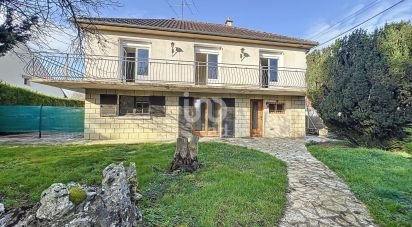 House 7 rooms of 147 m² in Esnon (89210)