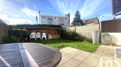 House 4 rooms of 85 m² in Chatou (78400)