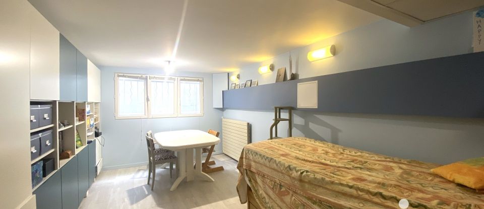 Appartement 4 pièces de 85 m² à Chatou (78400)