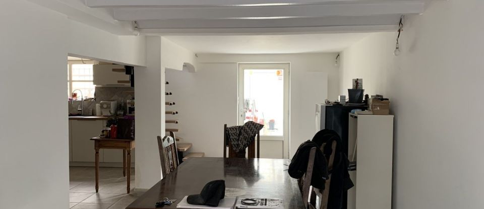 House 5 rooms of 142 m² in Angoulême (16000)