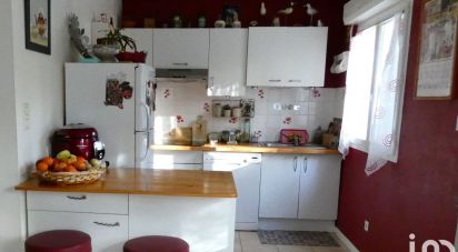 House 3 rooms of 54 m² in Arsac (33460)