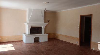 Maison traditionnelle 5 pièces de 140 m² à Saint-Christol (84390)