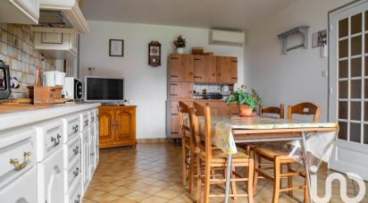 Village house 6 rooms of 146 m² in Vay (44170)