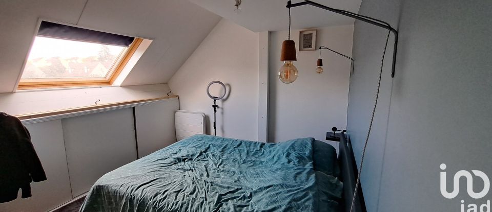 Studio 1 room of 30 m² in Gaillon-sur-Montcient (78250)