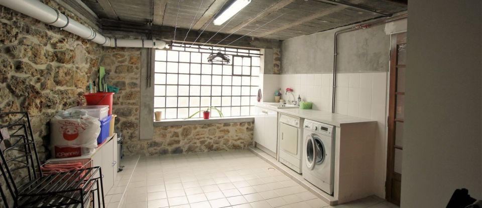 Maison 7 pièces de 197 m² à Villecresnes (94440)
