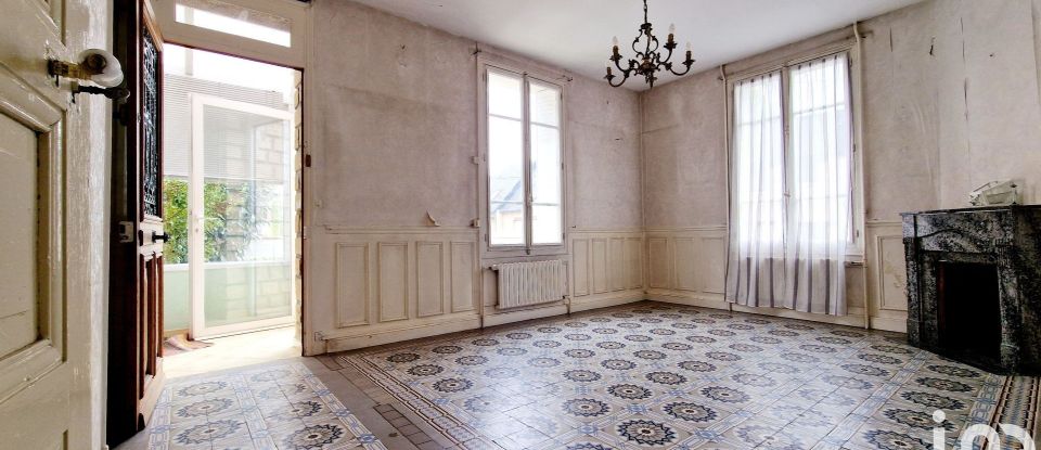 House 7 rooms of 160 m² in Gisors (27140)