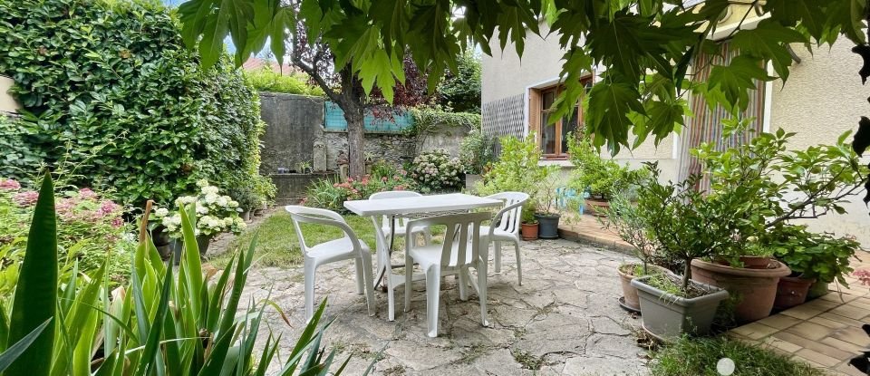 House 5 rooms of 108 m² in Notre-Dame-de-Commiers (38450)