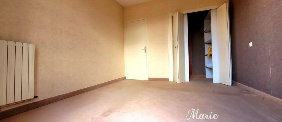 House 6 rooms of 125 m² in Guipry-Messac (35480)