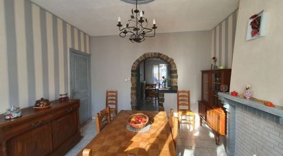House 6 rooms of 135 m² in Hersin-Coupigny (62530)