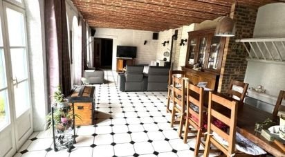 House 8 rooms of 200 m² in Limay (78520)