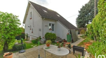 House 4 rooms of 80 m² in Mandres-les-Roses (94520)