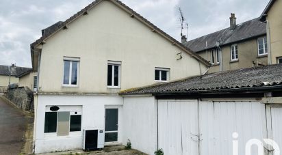 Maison de village 5 pièces de 83 m² à Feugères (50190)
