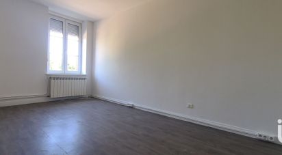 Apartment 3 rooms of 57 m² in Sedan (08200)