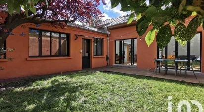 Architect house 6 rooms of 140 m² in Montreuil (93100)