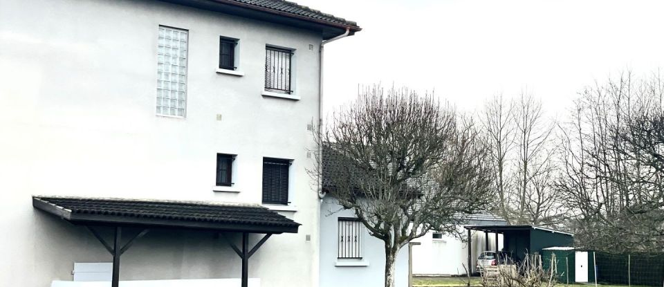 Maison 5 pièces de 148 m² à Laloubère (65310)