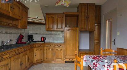 Traditional house 4 rooms of 84 m² in Saint-Martin-des-Noyers (85140)