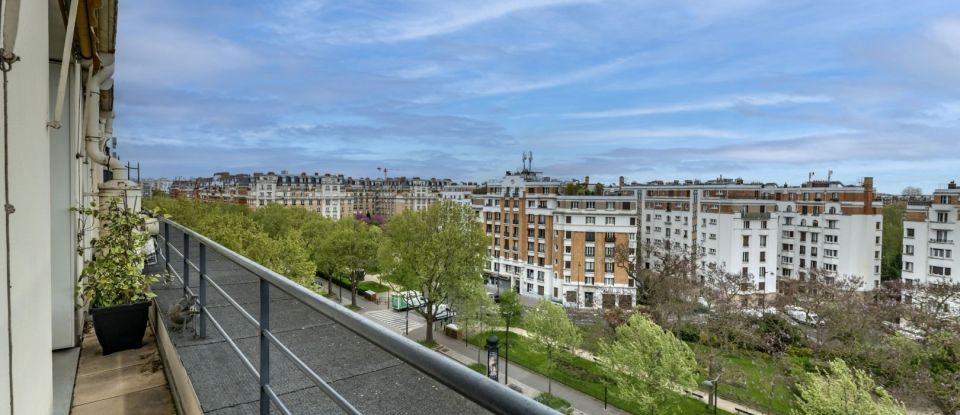 Appartement 3 pièces de 67 m² à Paris (75012)