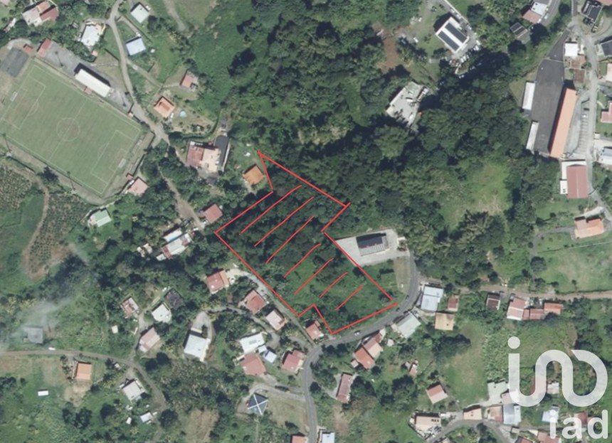 Land of 10,874 m² in Le Robert (97231)