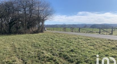 Land of 3,600 m² in Combrailles (63380)