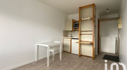 Apartment 1 room of 18 m² in Noisy-le-Grand (93160)