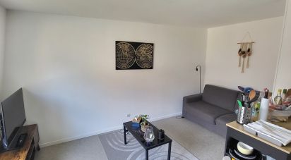 Apartment 1 room of 30 m² in Amiens (80000)