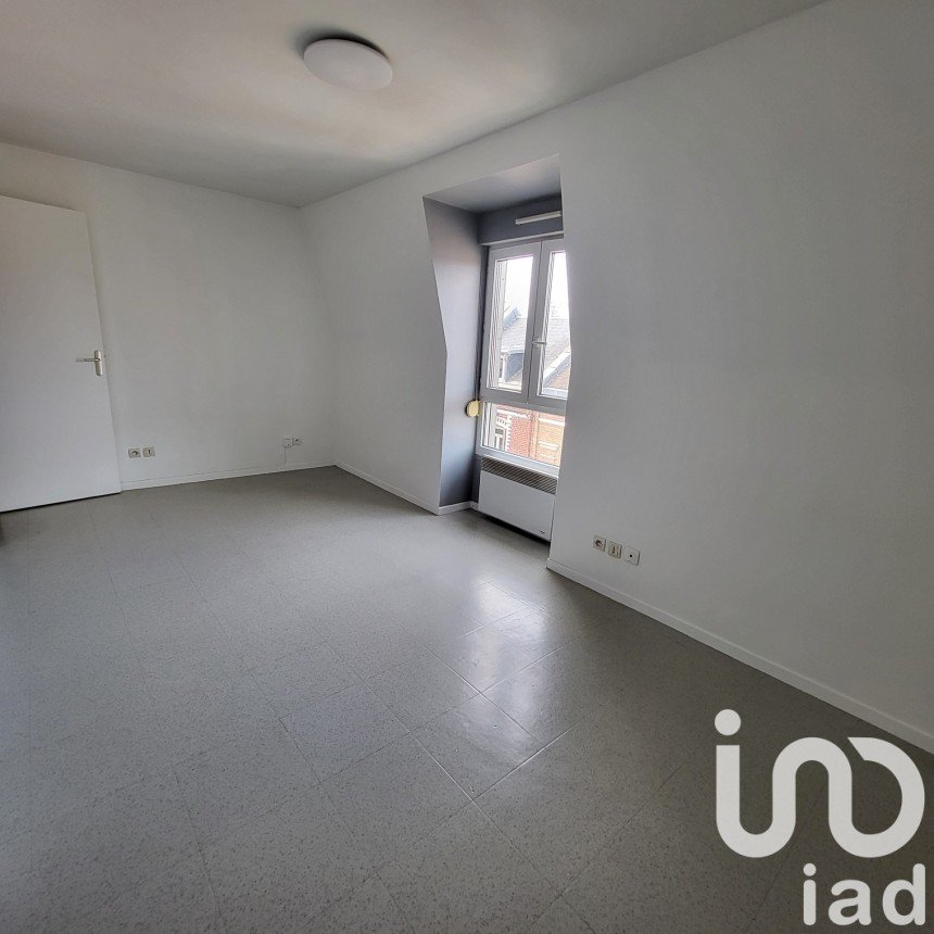 Apartment 1 room of 24 m² in Amiens (80080)