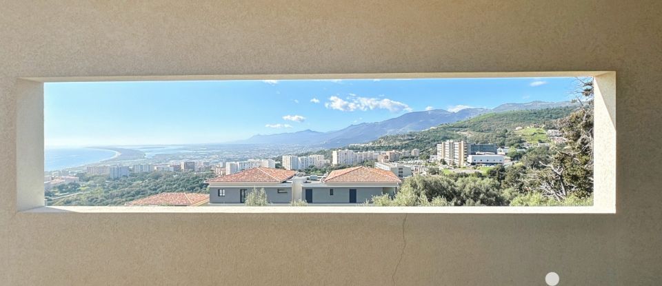 Appartement 4 pièces de 122 m² à Bastia (20600)
