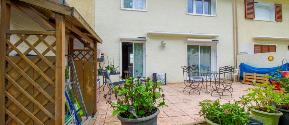 House 6 rooms of 115 m² in Maule (78580)