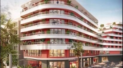 Appartement 4 pièces de 92 m² à Nice (06200)