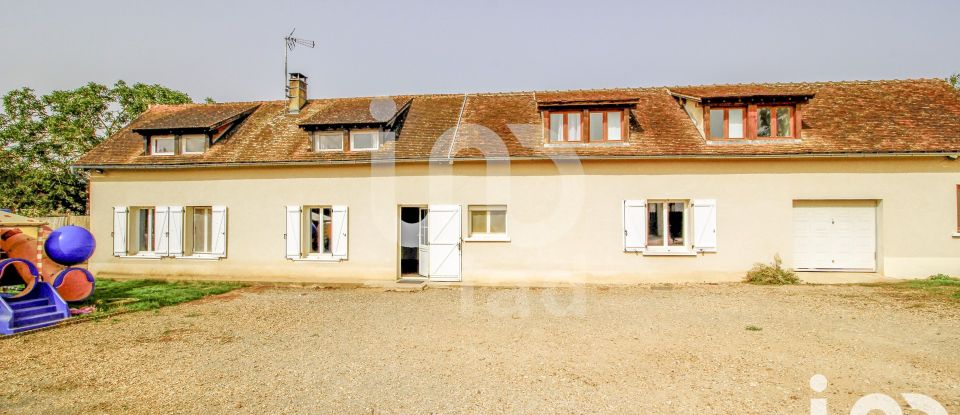Traditional house 7 rooms of 166 m² in Marcilly-la-Campagne (27320)