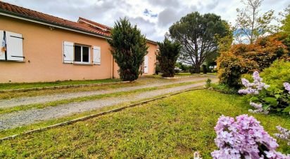 House 4 rooms of 168 m² in Marclopt (42210)