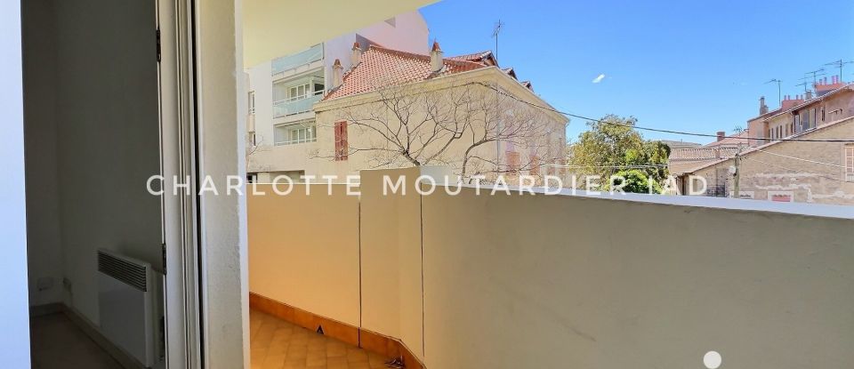 Apartment 3 rooms of 73 m² in Hyères (83400)