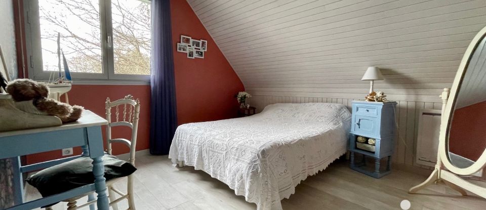 Maison traditionnelle 6 pièces de 133 m² à Saint-Nazaire (44600)