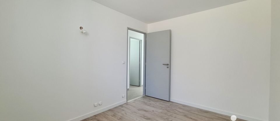Appartement 4 pièces de 94 m² à Chambéry (73000)