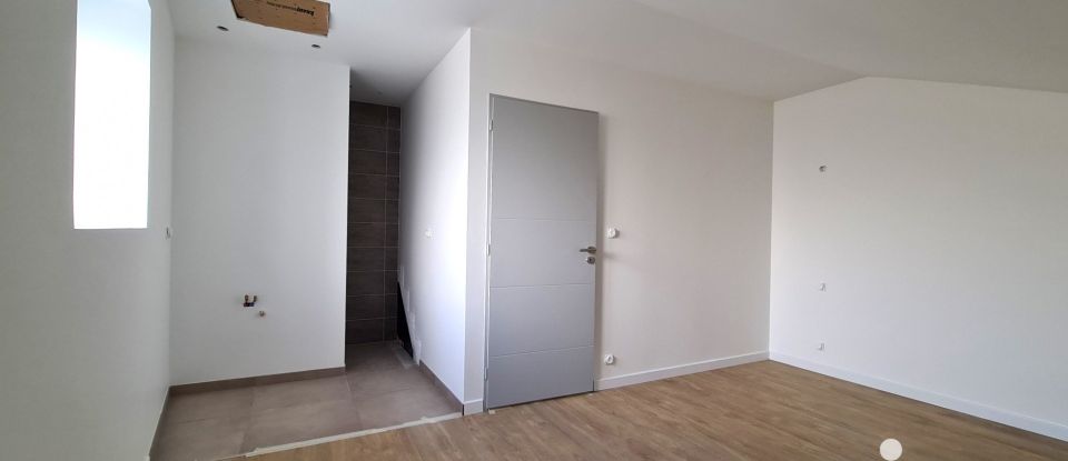 Apartment 4 rooms of 94 m² in Chambéry (73000)