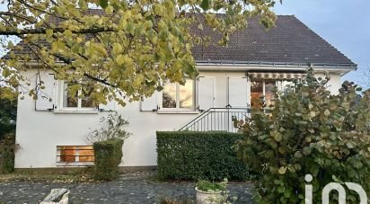 House 6 rooms of 100 m² in Rochecorbon (37210)