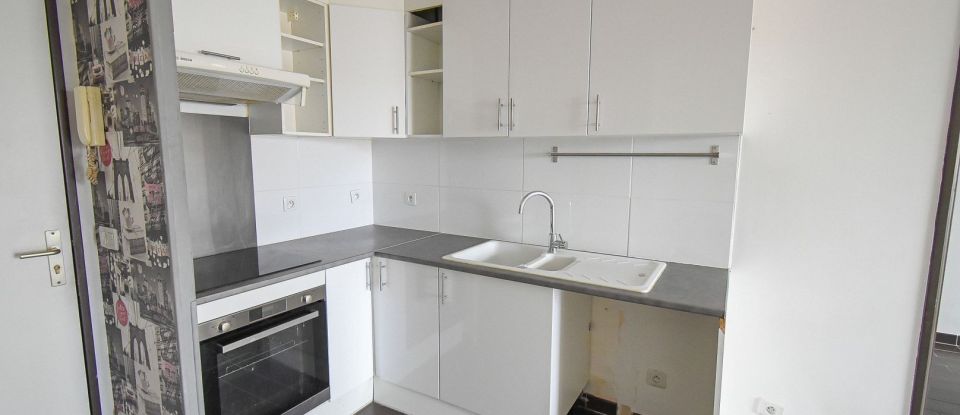 Appartement 2 pièces de 33 m² à Bondy (93140)